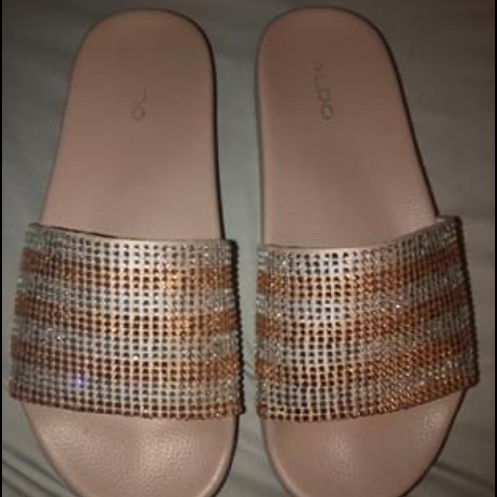 Aldo Slides - Picture 2 of 2